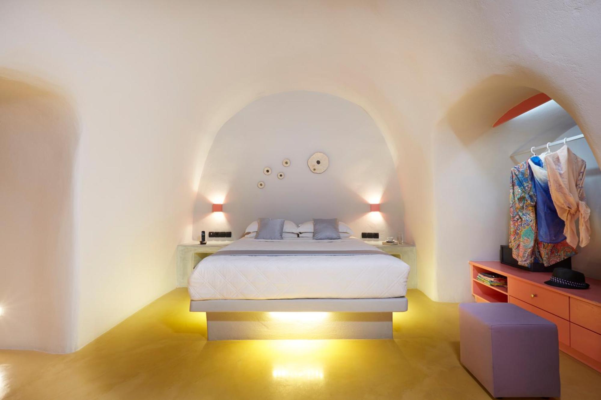 Caldera Colors Suites Fira  Esterno foto