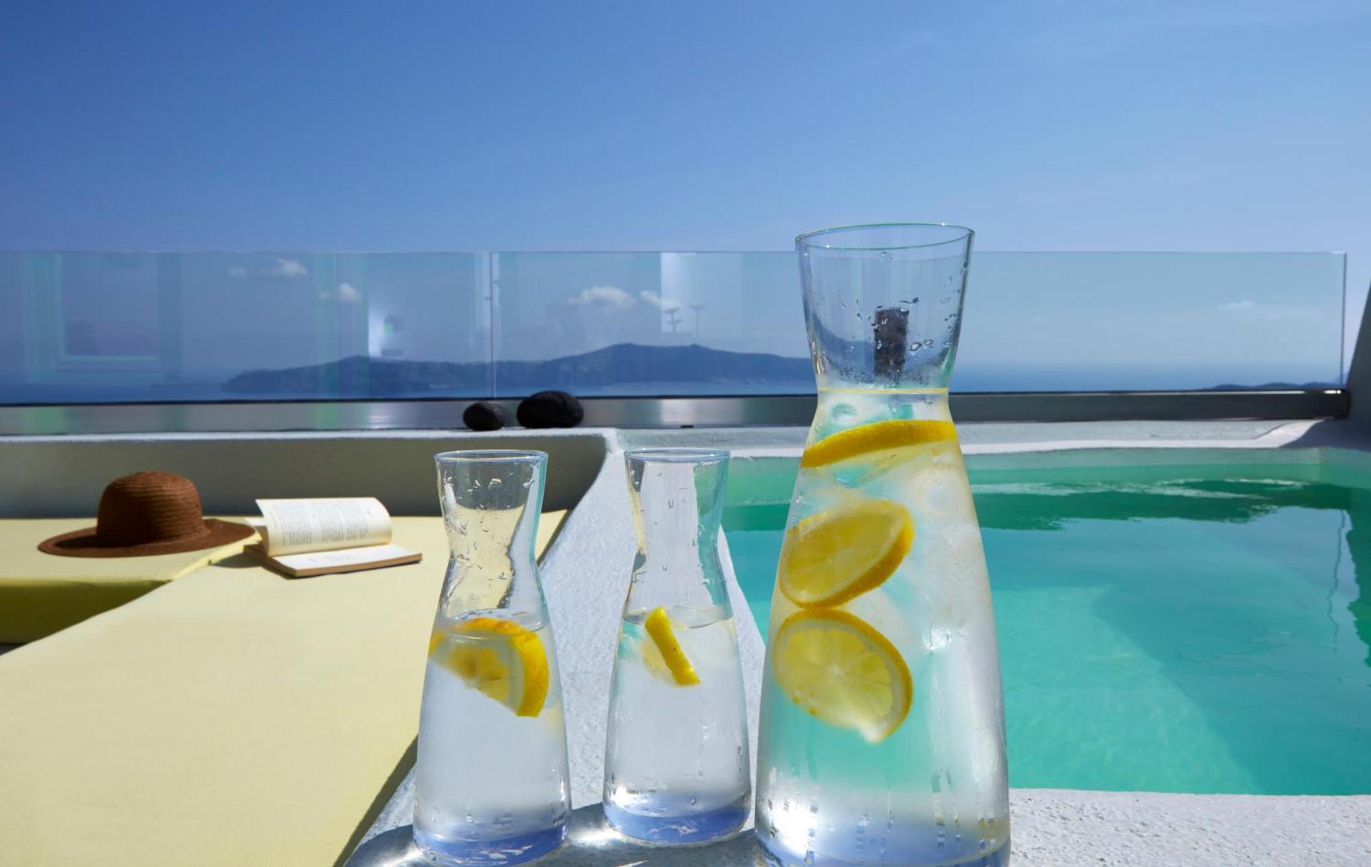 Caldera Colors Suites Fira  Esterno foto