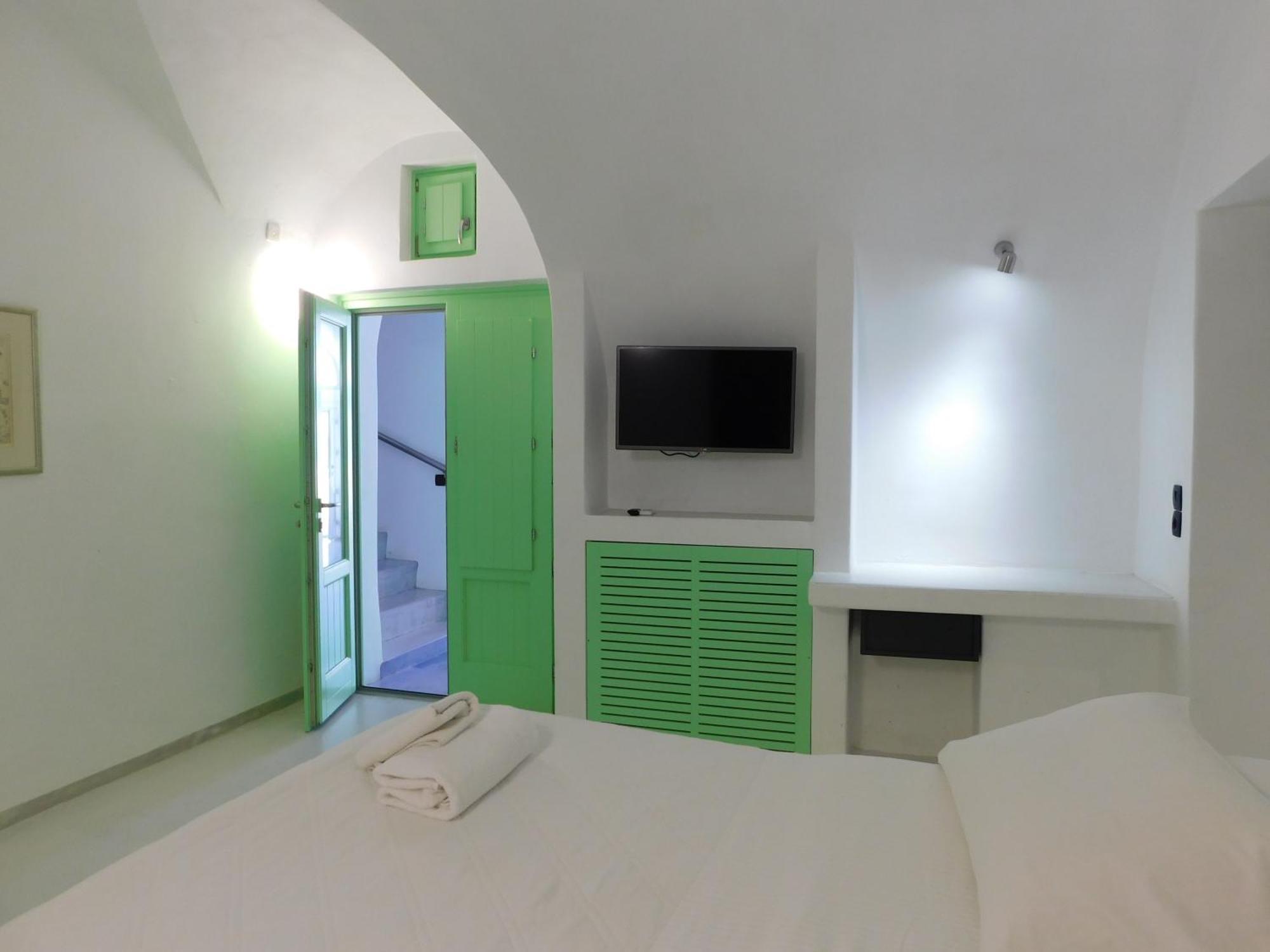 Caldera Colors Suites Fira  Esterno foto